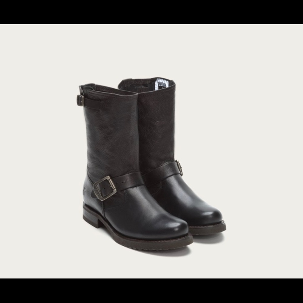 Frye Veronica Short Boot